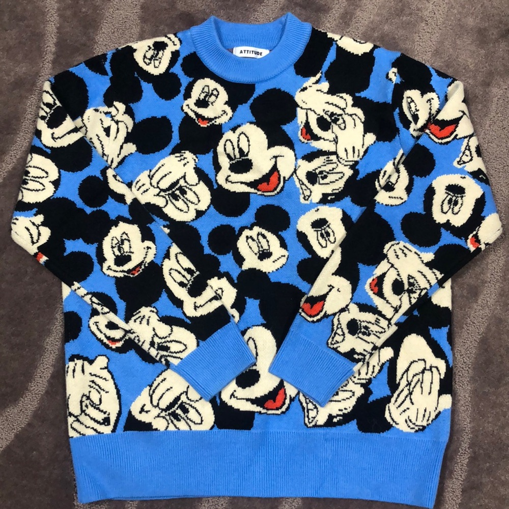 Mickey pattern blue crew neck sweater
